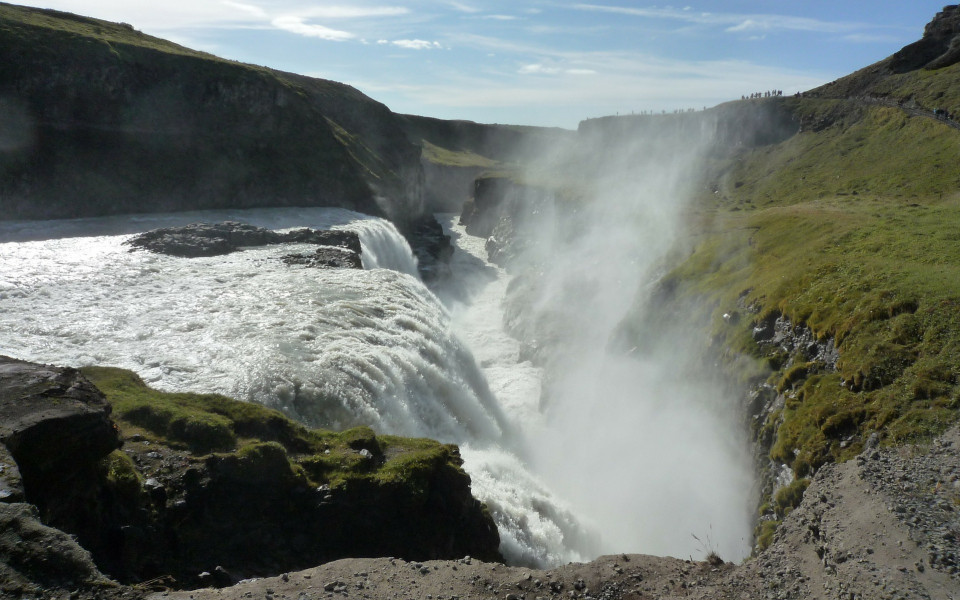 Vulkaninsel Island mit Wasserf&auml;llen