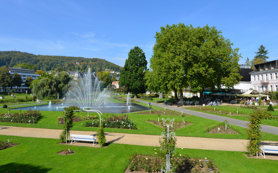 Rosengarten der Kurstadt Bad Kissingen in Bayern 